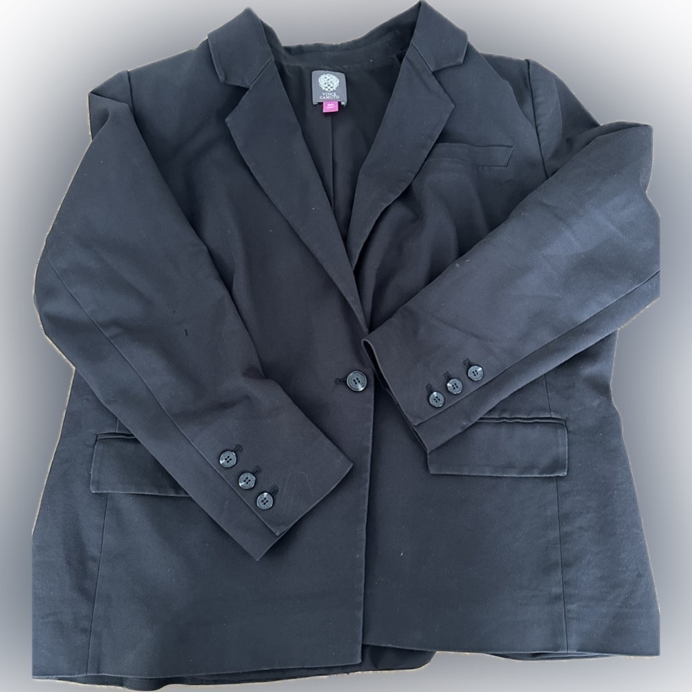 Woman’s Black Blazer Vince Camuto Plus size 16W